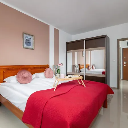 Modern With Parking In Cracow By Rent Like Appartamento Cracovia