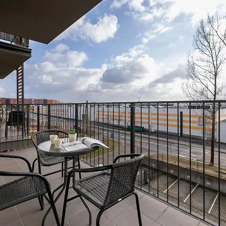 Modern With Parking In Cracow By Rent Like 아파트 *